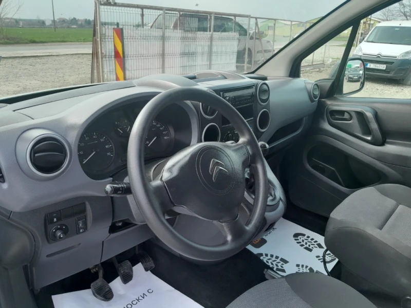 Citroen Berlingo, снимка 8 - Автомобили и джипове - 48764498