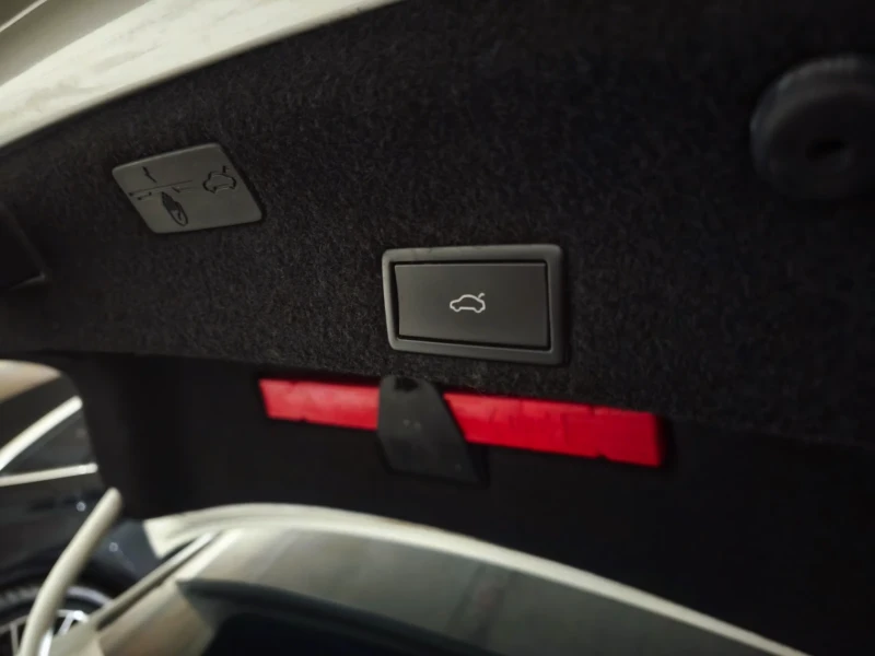 VW Passat 2.0 TDI Highline , снимка 14 - Автомобили и джипове - 51313200