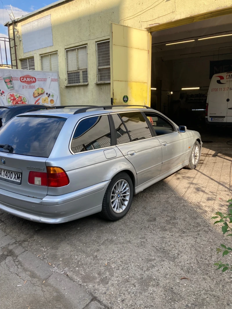 BMW 525 525d, снимка 6 - Автомобили и джипове - 52575127
