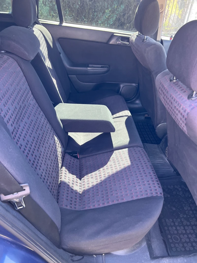 Opel Astra 2.0 DTI, снимка 12 - Автомобили и джипове - 52173120