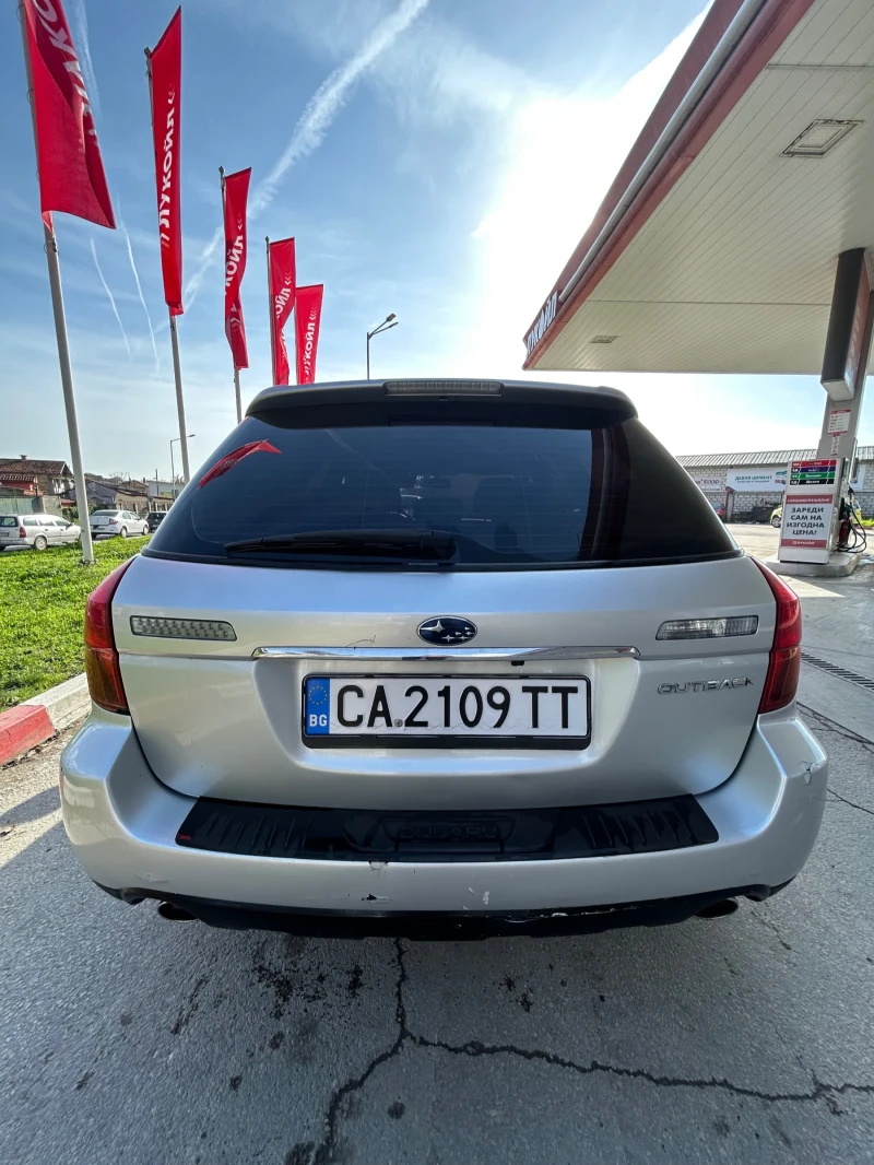 Subaru Outback 2.5 бензин/газ , снимка 5 - Автомобили и джипове - 52490999