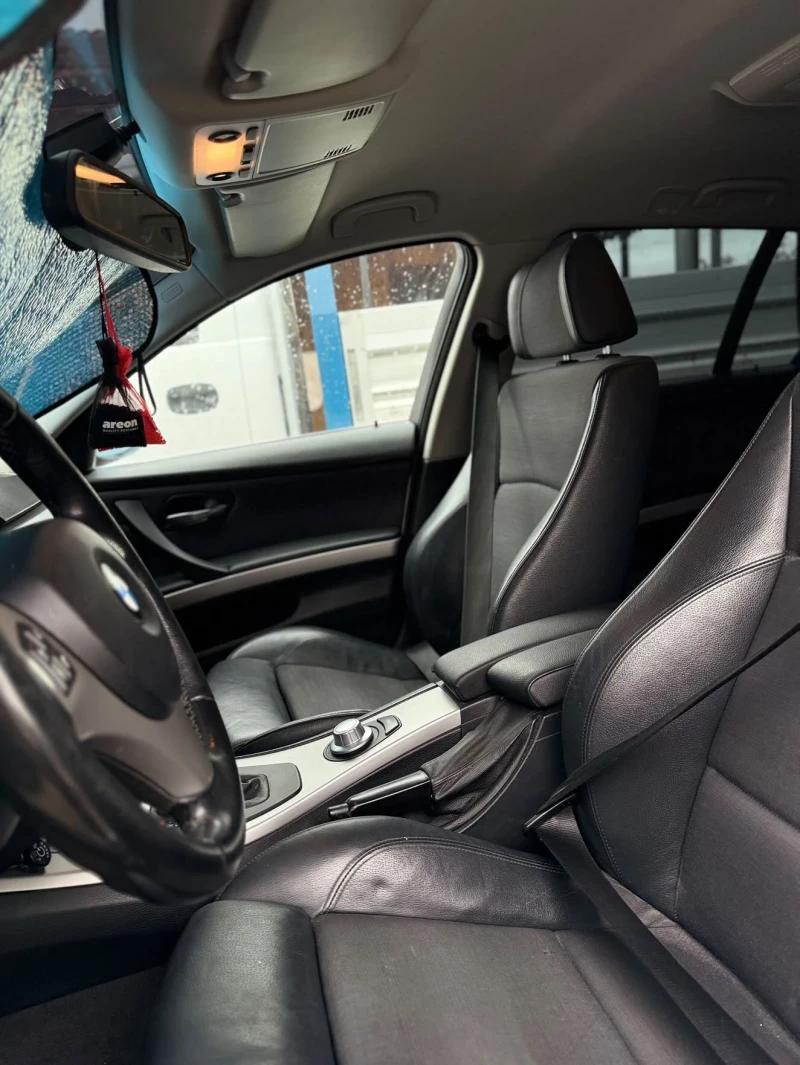 BMW 330, снимка 6 - Автомобили и джипове - 52617617