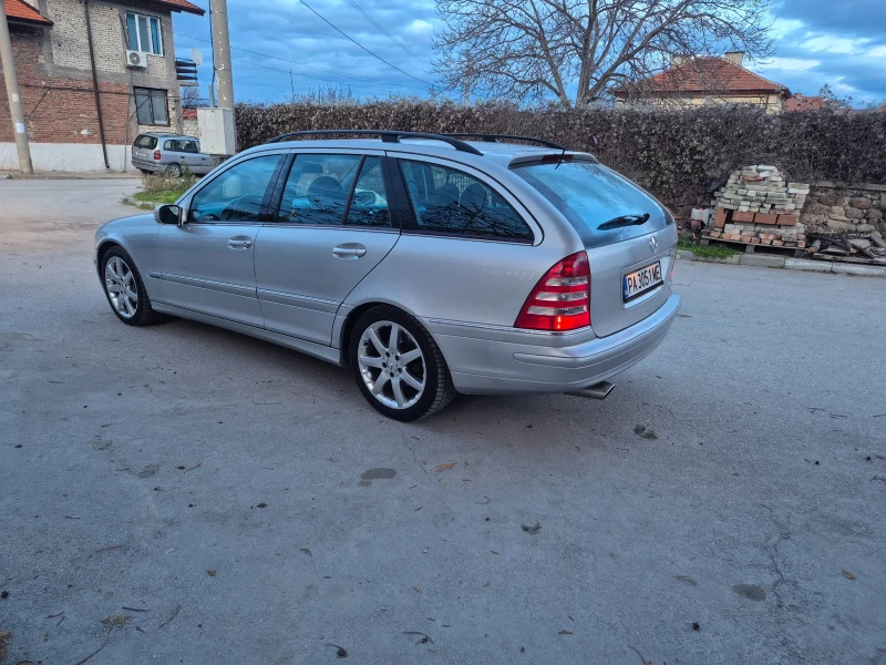 Mercedes-Benz C 320, снимка 3 - Автомобили и джипове - 52967241