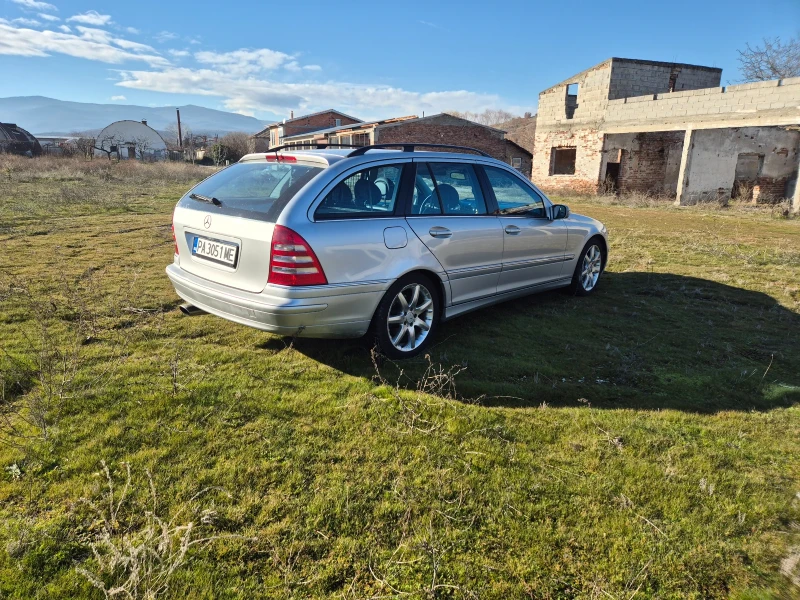 Mercedes-Benz C 320, снимка 5 - Автомобили и джипове - 52967241