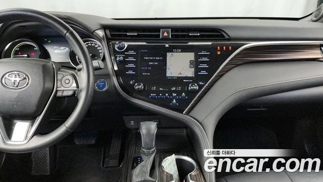 Toyota Camry, снимка 14 - Автомобили и джипове - 55983940