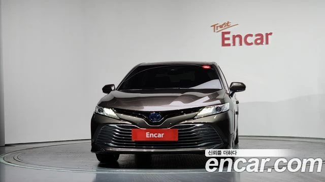 Toyota Camry, снимка 3 - Автомобили и джипове - 55983940
