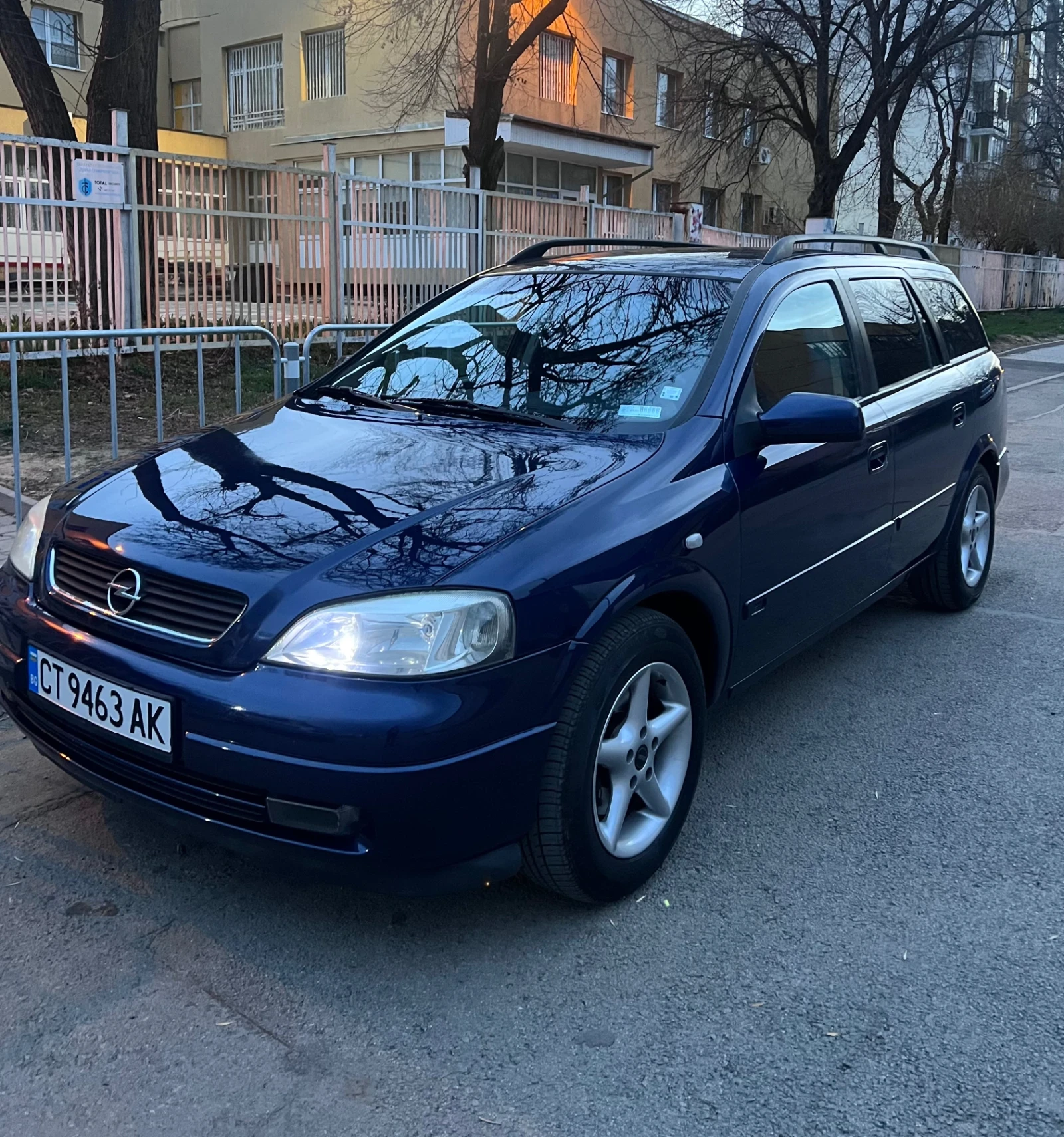 Opel Astra 2.0 DTI, снимка 1