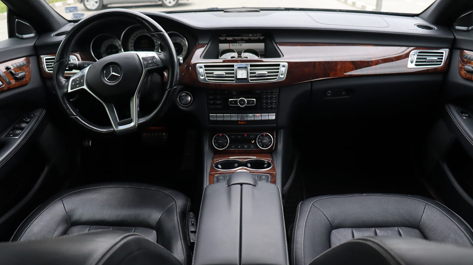 Mercedes-Benz CLS 500 4Matic ЛИЗИНГ - изображение 7