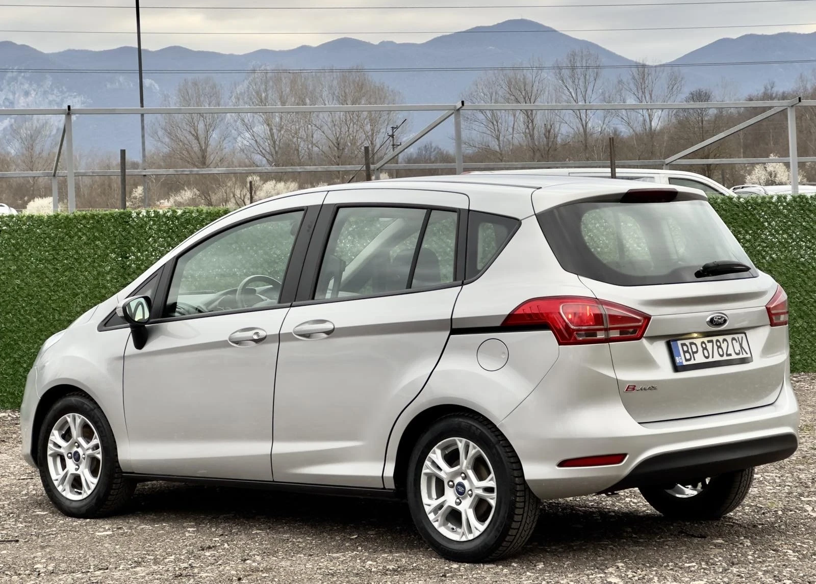 Ford B-Max 1.5TDCI 68 ХИЛ КМ - изображение 4