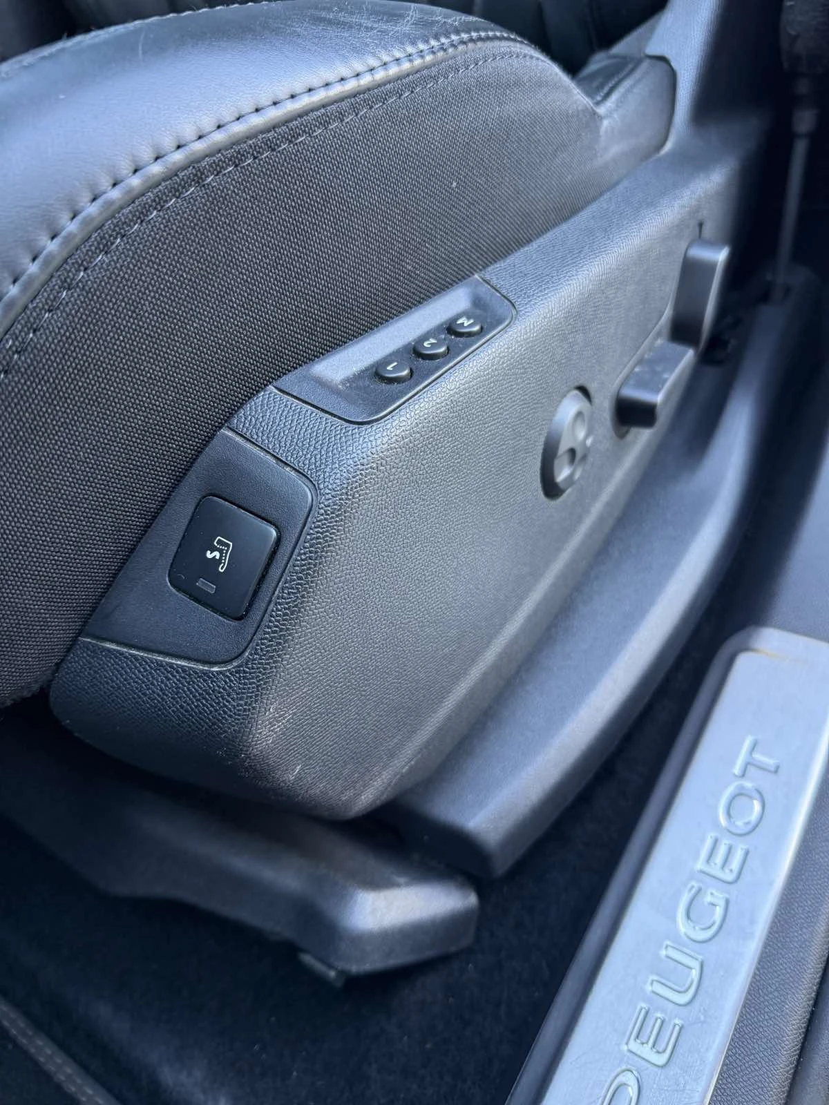 Peugeot 3008 2.0 GT line | Mobile.bg   13