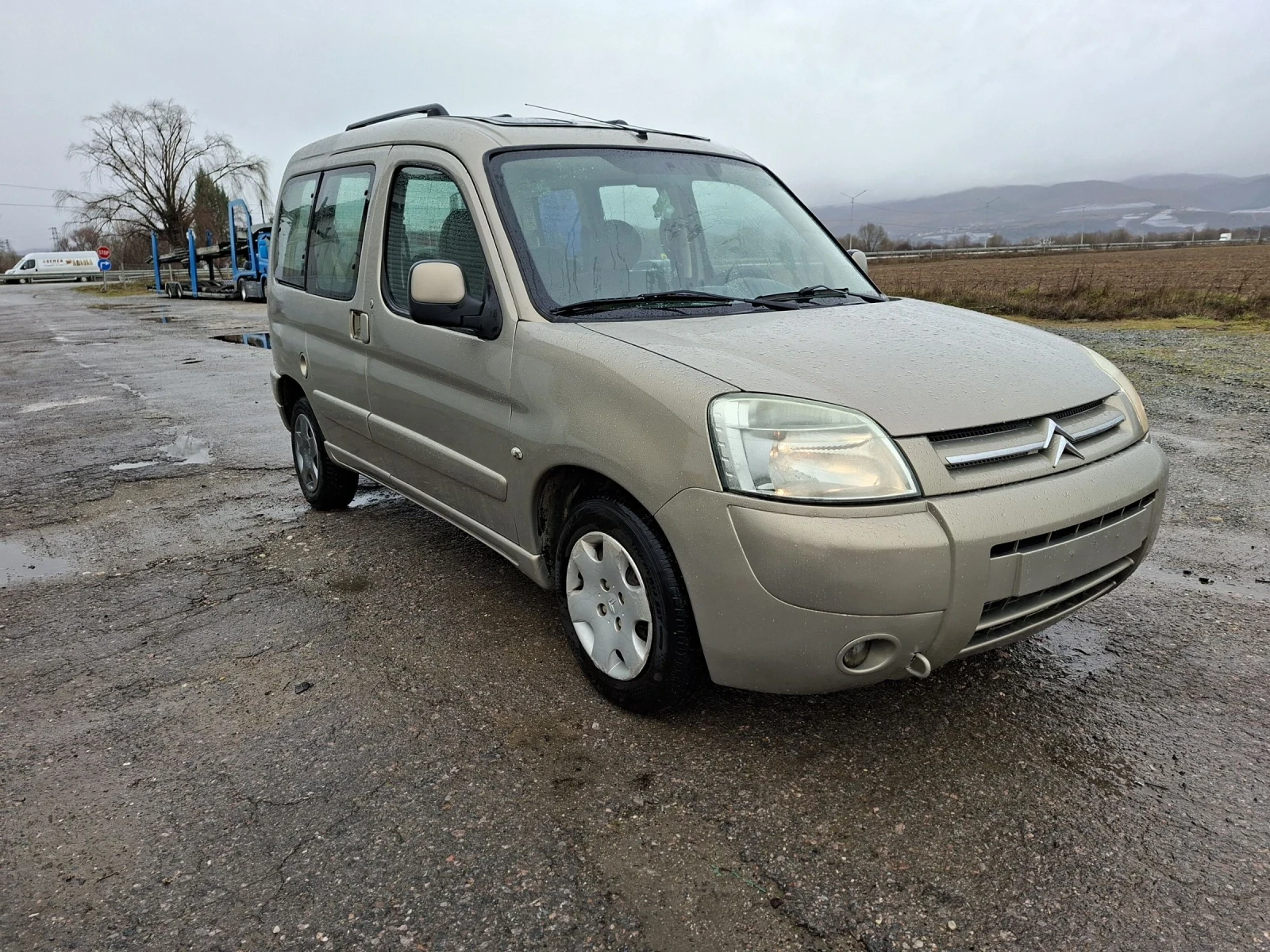 Citroen Berlingo 1.6HDI - изображение 2