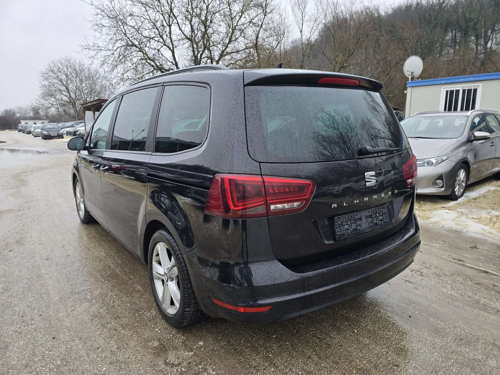Seat Alhambra 2.0TDI 150к.с 6+ 1 места - изображение 3