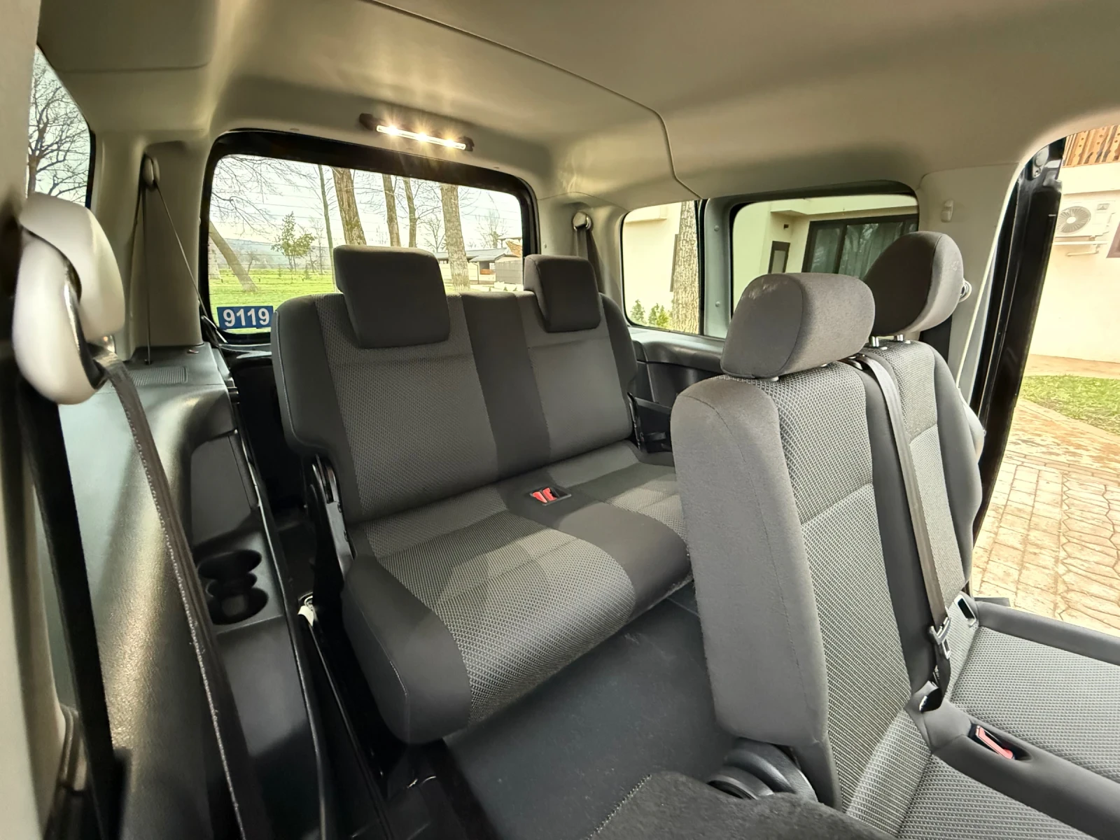 VW Caddy 2.0TDI Highline MAXII!! | Mobile.bg � ����������� 16