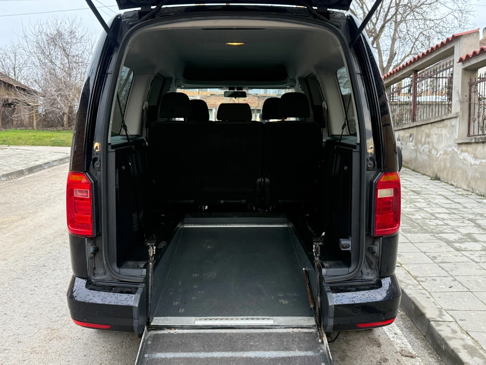 VW Caddy 2.0TDI Highline MAXII!! - изображение 8