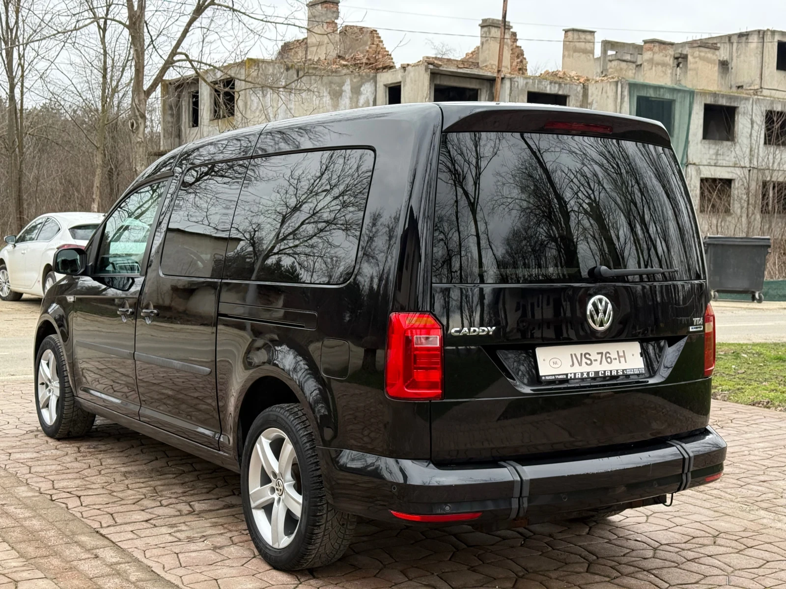 VW Caddy 2.0TDI Highline MAXII!! - изображение 6