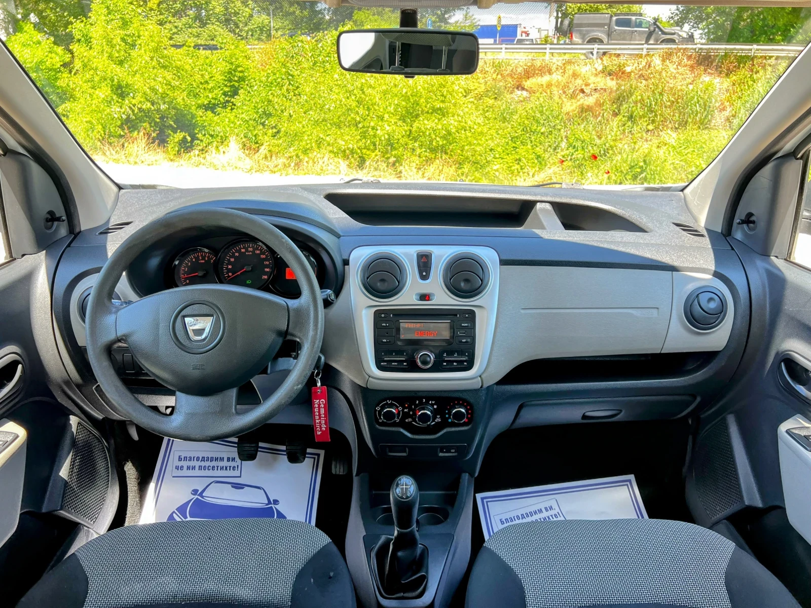 Dacia Dokker 1.6i 142000km EURO-5 , снимка 8 - Автомобили и джипове - 54595157