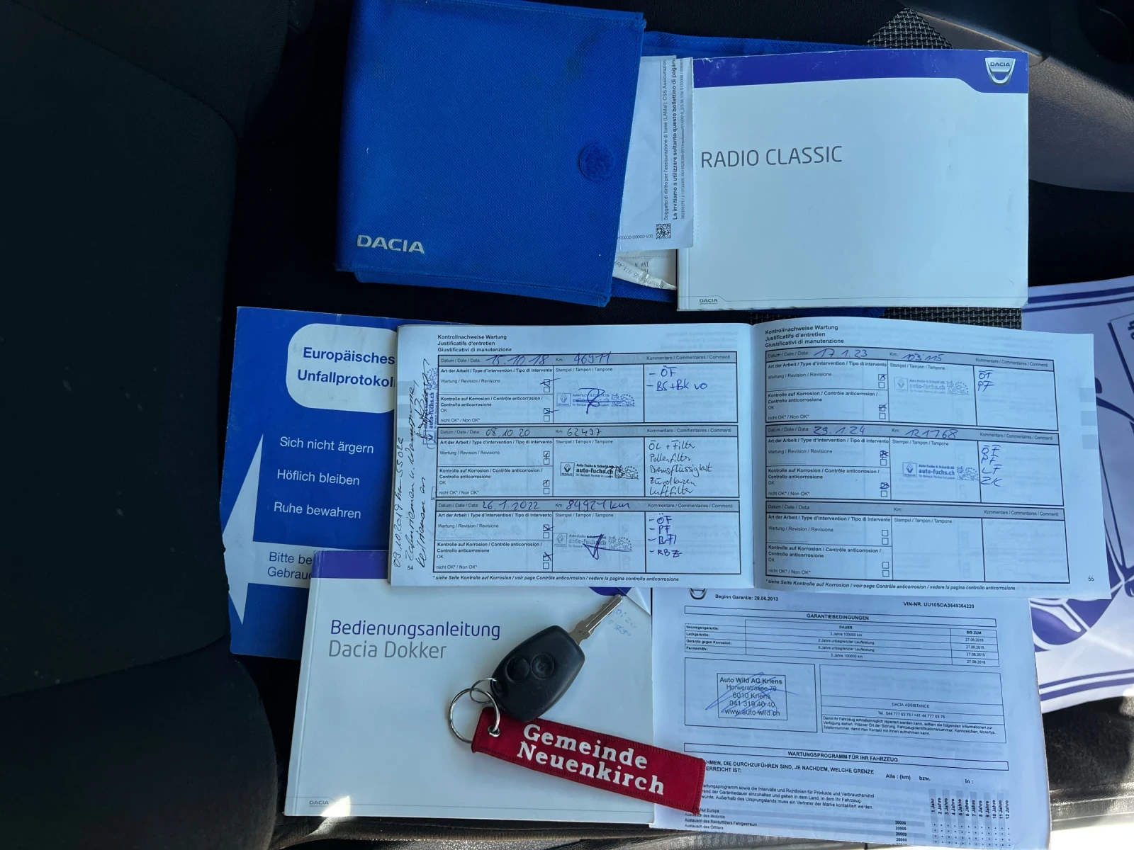 Dacia Dokker 1.6i 142000km EURO-5 , снимка 14 - Автомобили и джипове - 54595157
