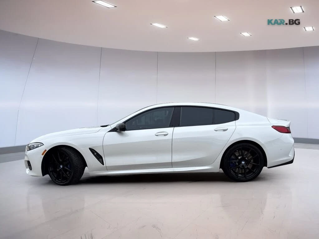BMW 850 M850i xDrive* AвтоКредит* (ЦЕНА ДО БГ), снимка 3 - Автомобили и джипове - 55254209