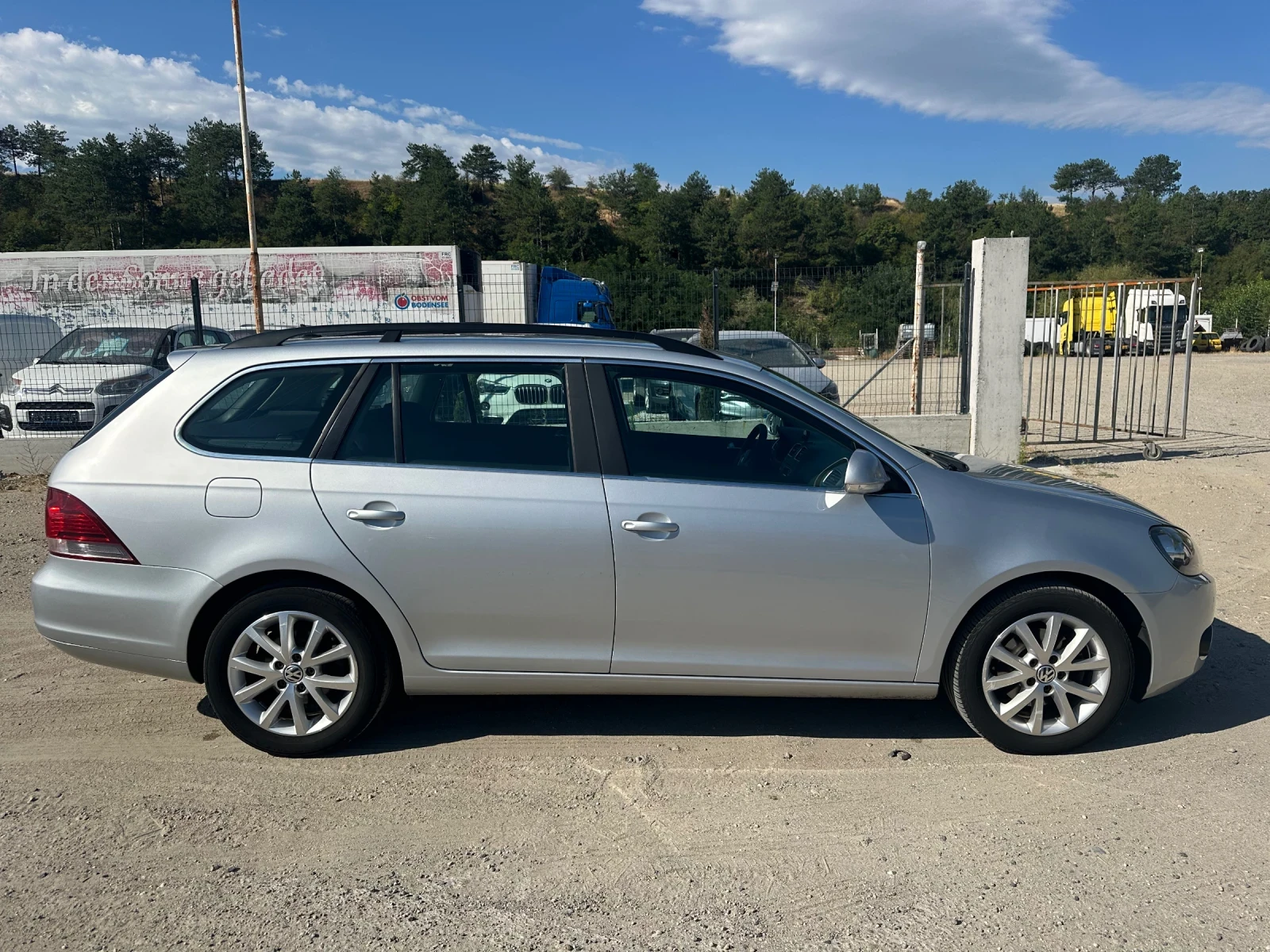 VW Golf 1.6TDi  HIGHLINE EURO5B, снимка 6 - Автомобили и джипове - 55258106