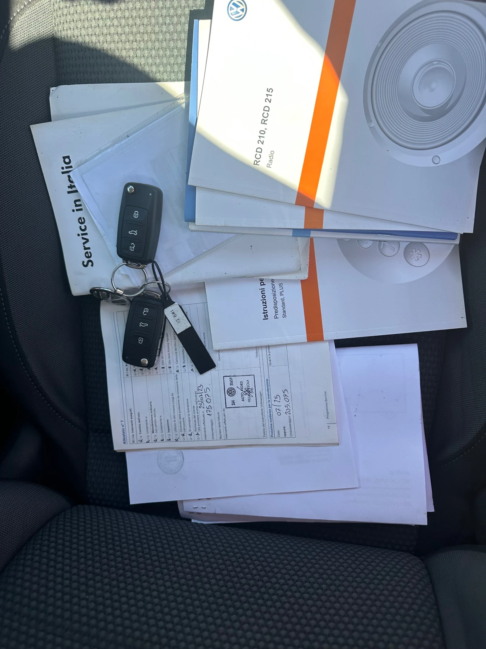 VW Golf 1.6TDi  HIGHLINE EURO5B, снимка 17 - Автомобили и джипове - 55258106