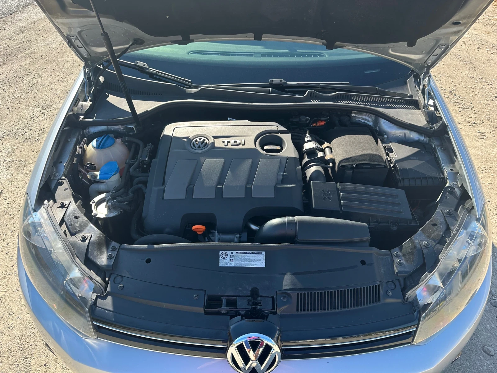 VW Golf 1.6TDi  HIGHLINE EURO5B, снимка 16 - Автомобили и джипове - 55258106