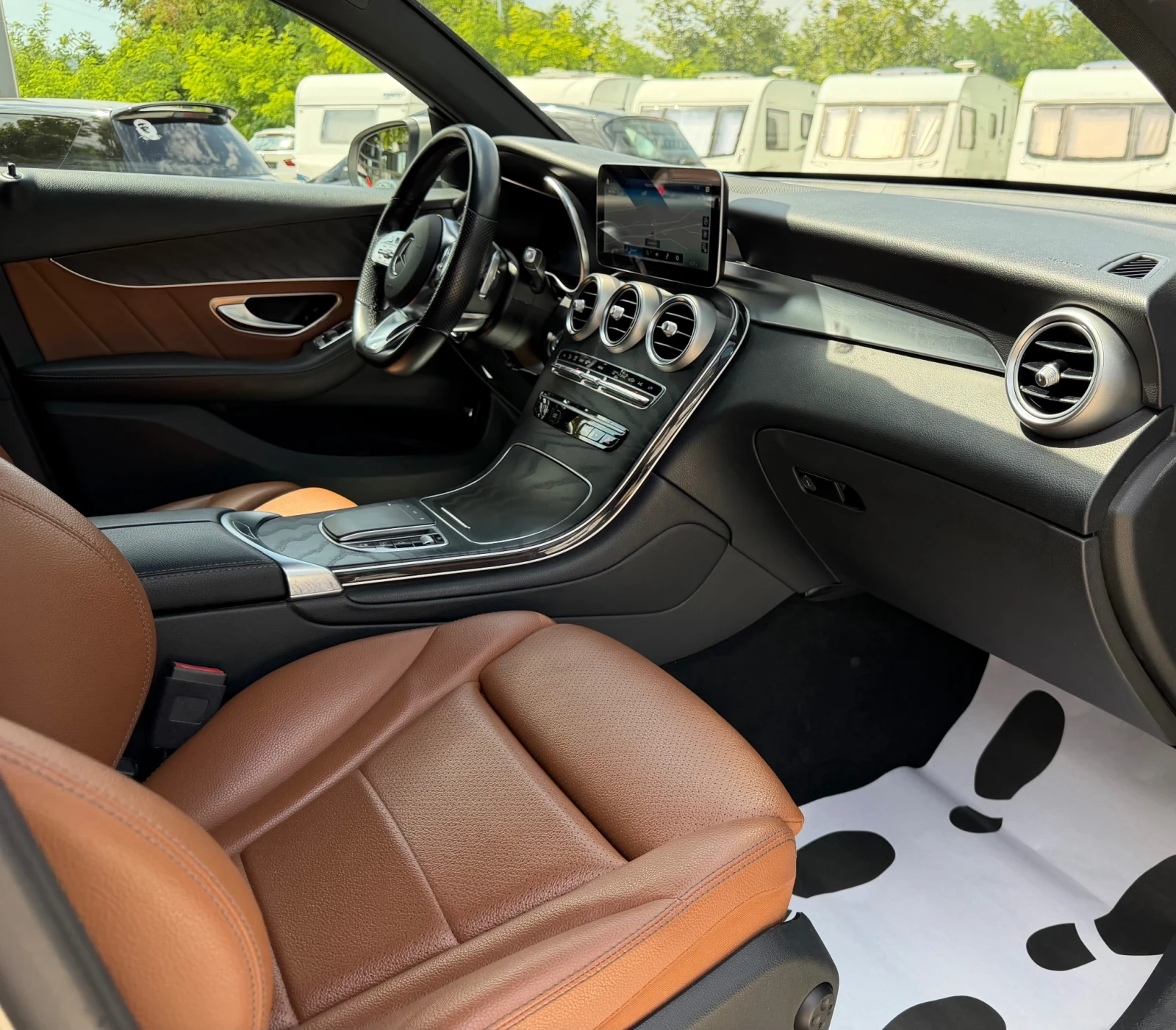 Mercedes-Benz GLC 200 4Matic/AMG PACK, снимка 14 - Автомобили и джипове - 55414328