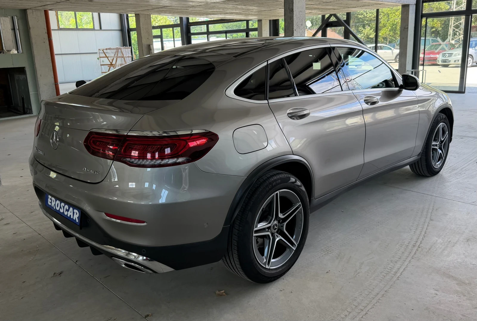 Mercedes-Benz GLC 200 4 matic / AMG PACK, снимка 5 - Автомобили и джипове - 55414328