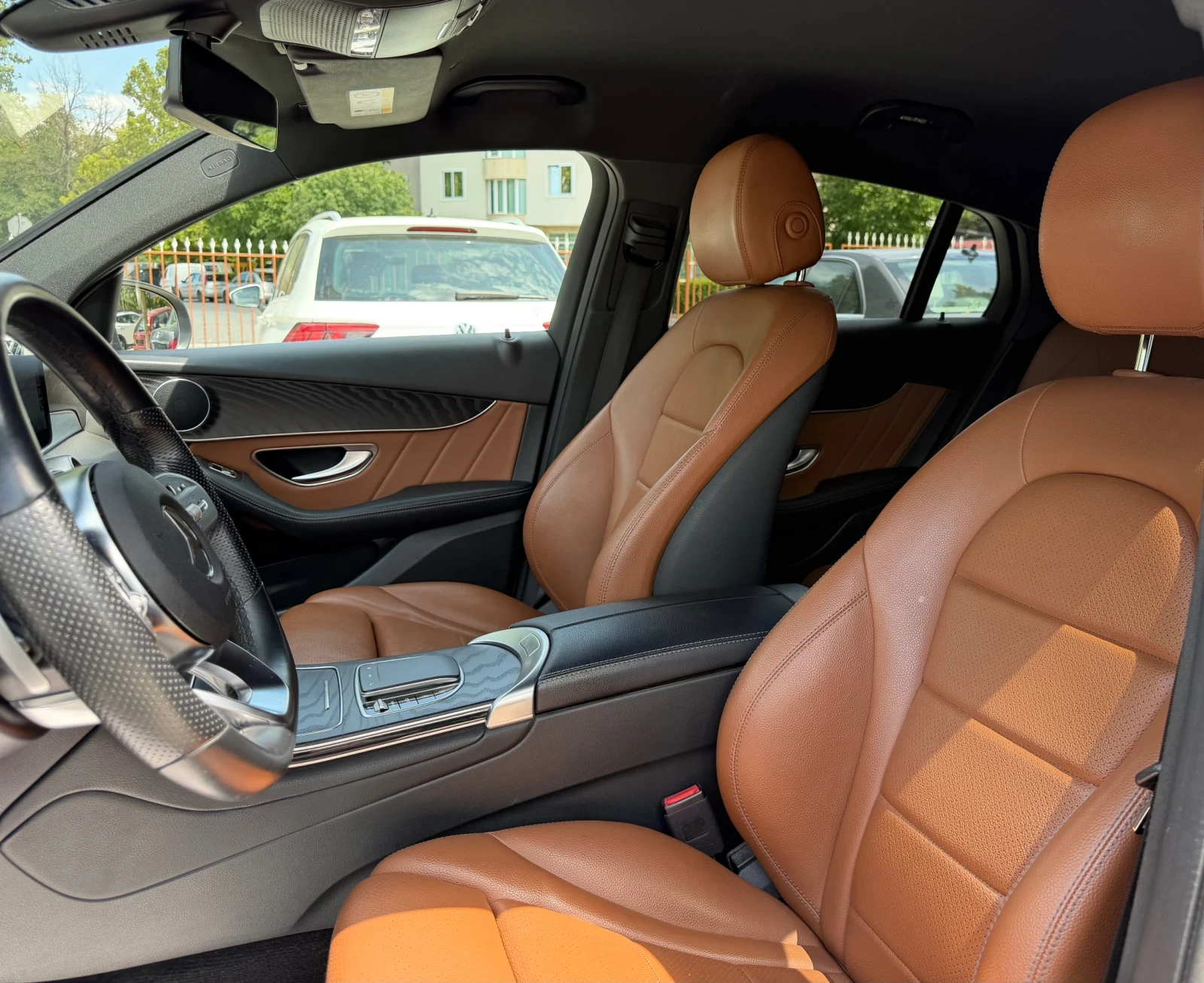 Mercedes-Benz GLC 200 4Matic/AMG PACK, снимка 13 - Автомобили и джипове - 55414328
