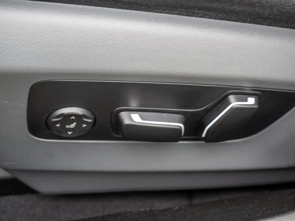 BMW 550 e* M-SPORT* XDRIVE* HEAD-UP* H&K* MEMORY* 360CAM*  | Mobile.bg � ����������� 5
