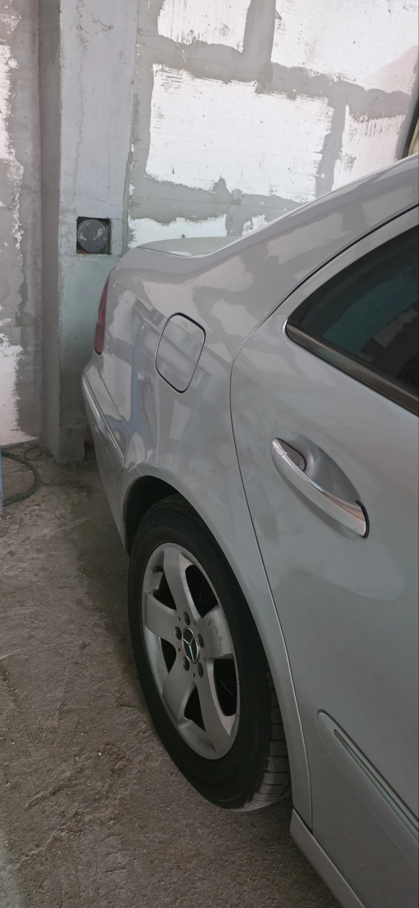 Mercedes-Benz E 220 W211 Elegance, снимка 10 - Автомобили и джипове - 56474380