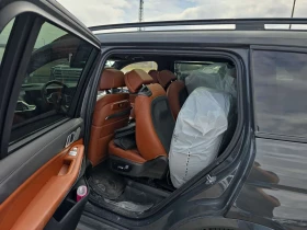 BMW X7 xDrive40i/360/ДИСТРОНИК/ПАНОРАМА/ГУМИ+ ДЖАНТИ, снимка 11