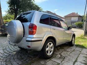 Toyota Rav4 2.0 D4D / | Mobile.bg    4
