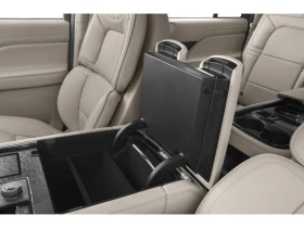 Lincoln Navigator Reserve 4x4 - 57999 лв. - 17968589 10