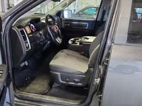 Dodge RAM 1500 SLT| 5.7L HEMI V8| CARFAX| | , снимка 8