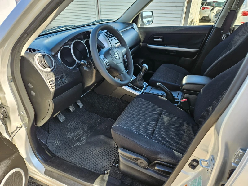 Suzuki Grand vitara 1.9DDIS/129k.c/4X4/КЛИМАТРОНИК/EURO 4/ТОП!!!, снимка 9 - Автомобили и джипове - 49022858