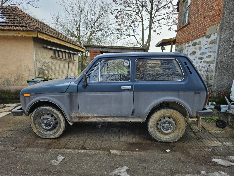 Lada Niva 1.7i, снимка 2 - Автомобили и джипове - 49304104