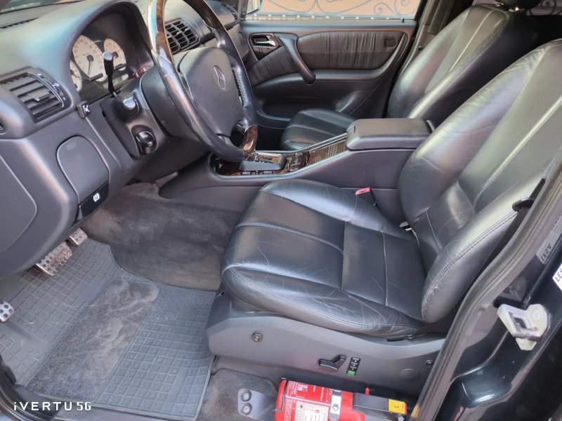 Mercedes-Benz ML 55 AMG, снимка 9 - Автомобили и джипове - 51828875