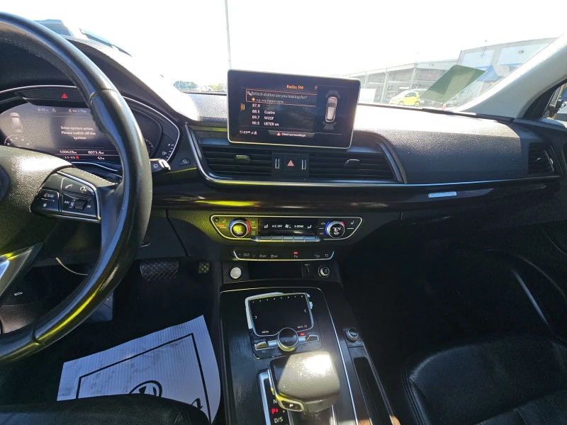 Audi Q5 2.0T* PREMIUM* PLUS* MATRIX* ДИГИТАЛНО* ТАБЛО* 360, снимка 9 - Автомобили и джипове - 52699523
