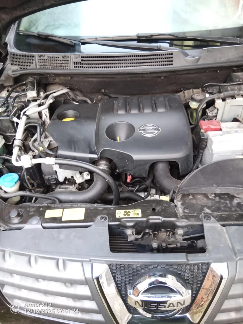 Nissan Qashqai, снимка 10 - Автомобили и джипове - 52868856