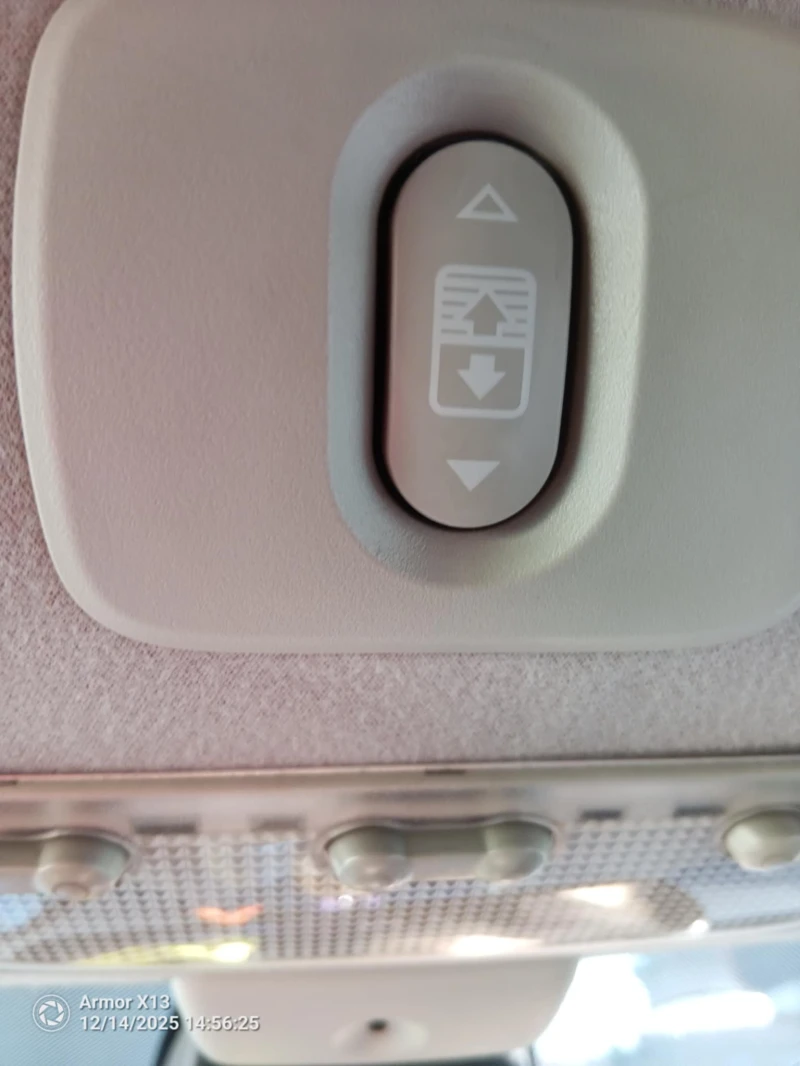 Nissan Qashqai, снимка 14 - Автомобили и джипове - 52868856