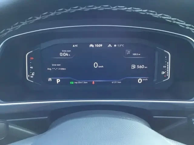 VW Tiguan * Comfortline R-Line Black Edition * 4MOTION AWD *, снимка 11 - Автомобили и джипове - 53269710