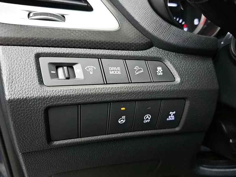 Hyundai Santa fe 2.0, снимка 16 - Автомобили и джипове - 54872313