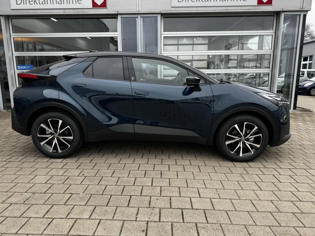 Toyota C-HR 2.0 Hybrid Team Deutschland Tech Package - изображение 4