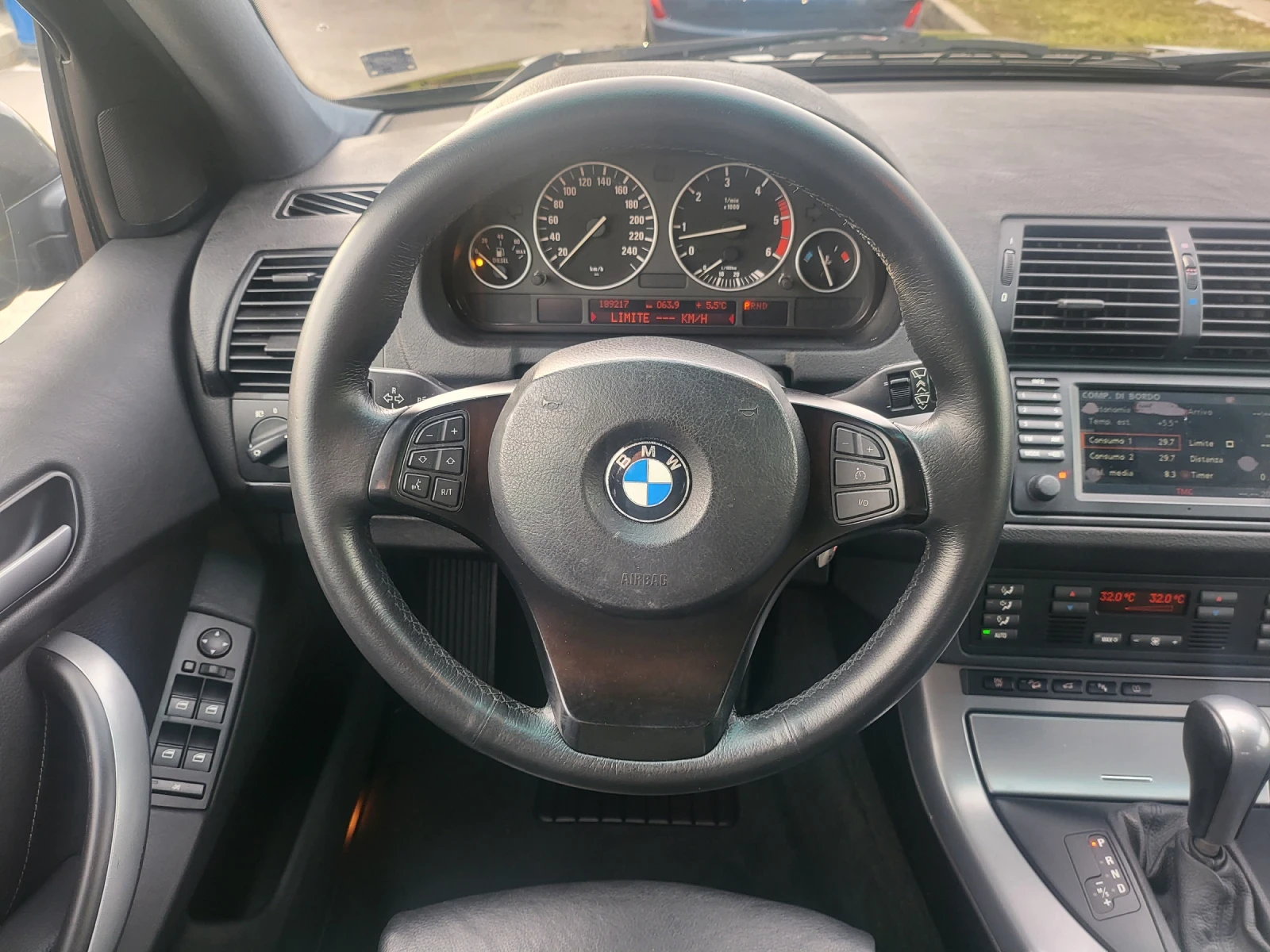BMW X5 3.0D 218k.s EXECUTIVE - УНИКАТ ! - изображение 8