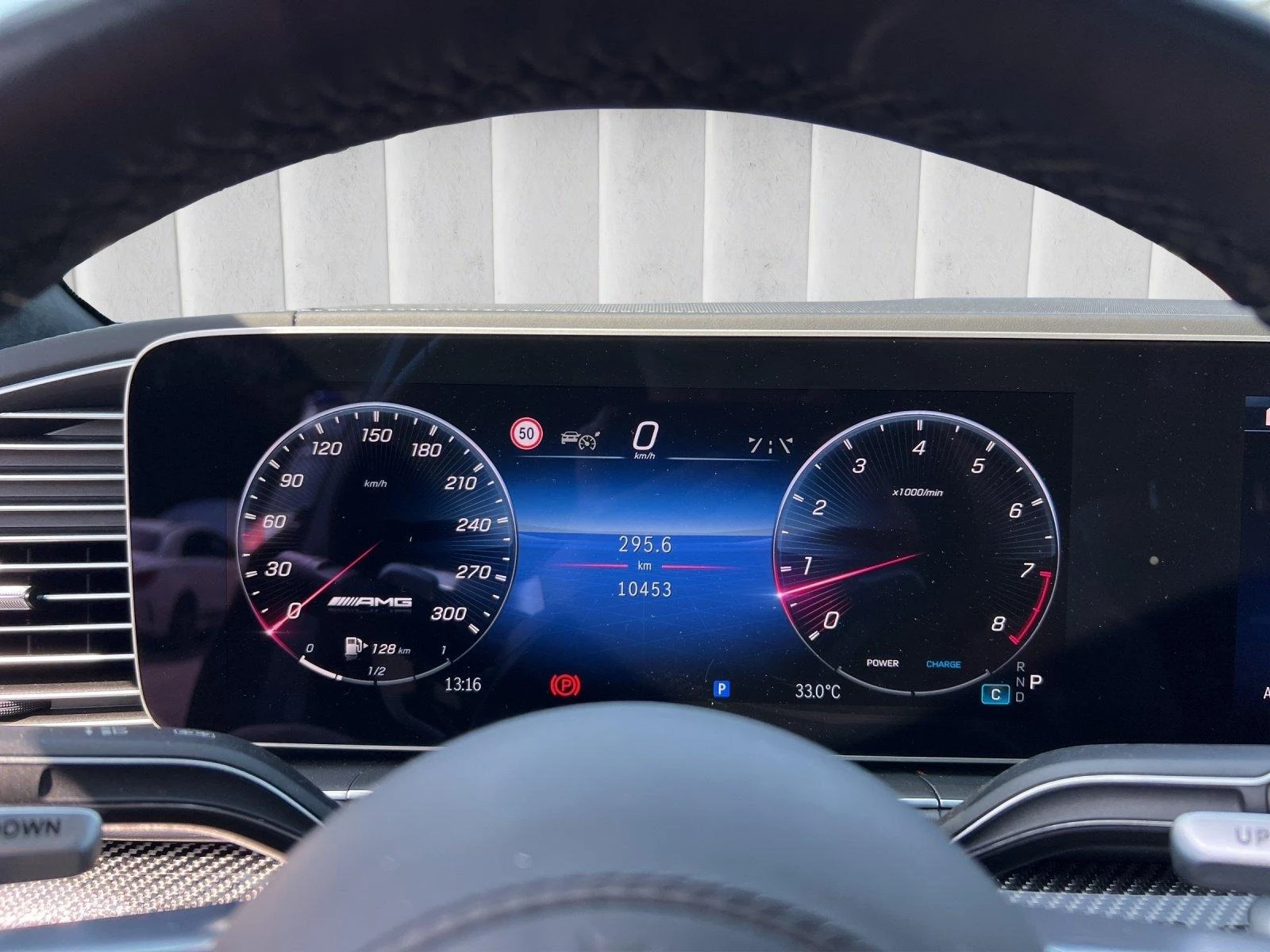 Mercedes-Benz GLE 63 S AMG /4-MATIC/COUPE/CARBON/BURM/PANO/HEAD UP/360/ - изображение 10