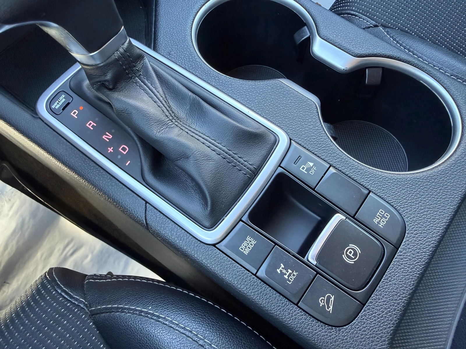 Kia Sportage 1.6d 136 .. | Mobile.bg   11