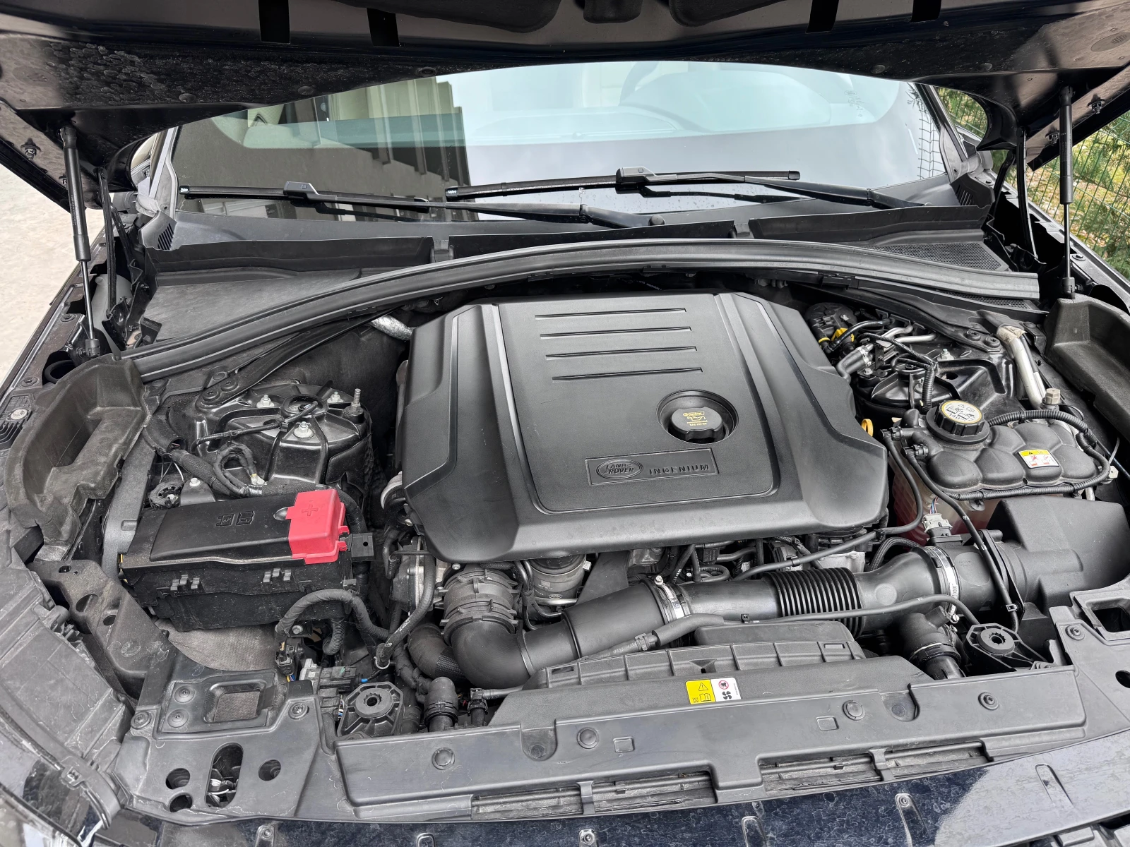 Land Rover Range Rover Velar R-DYNAMIC* 95KM* D240R* MERIDIAN* FULL*  - изображение 7