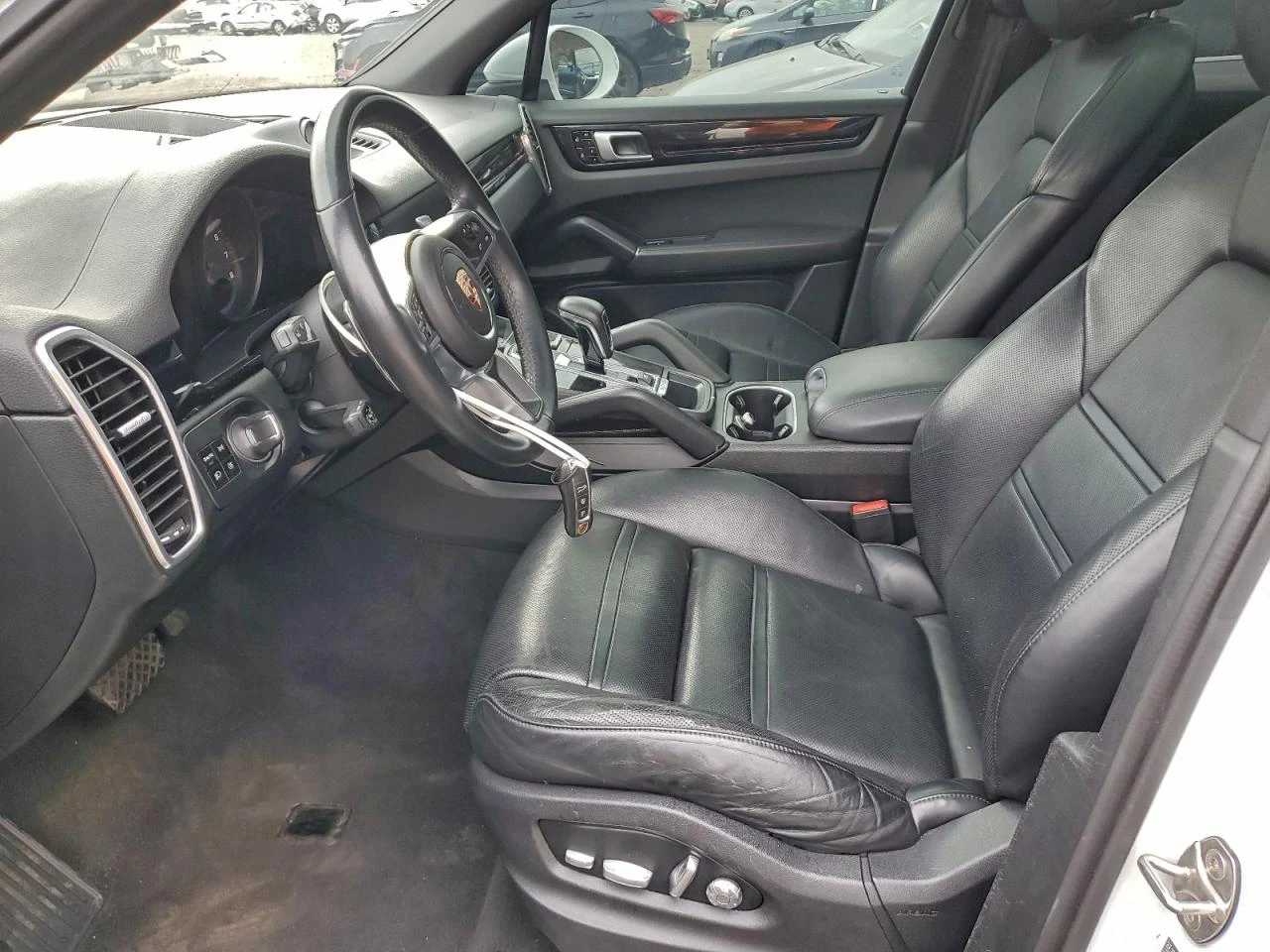 Porsche Cayenne 3.0/PANORAMA/KEYLESS/LANE DEPARTURE/DRIVE ASSIST - изображение 7