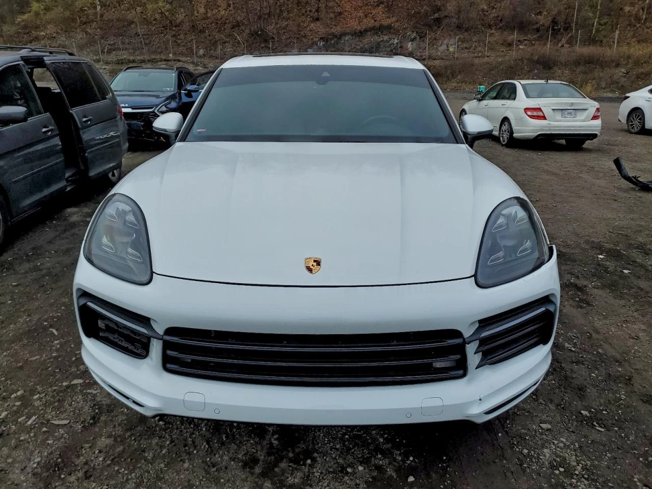 Porsche Cayenne 3.0/PANORAMA/KEYLESS/LANE DEPARTURE/DRIVE ASSIST - изображение 3