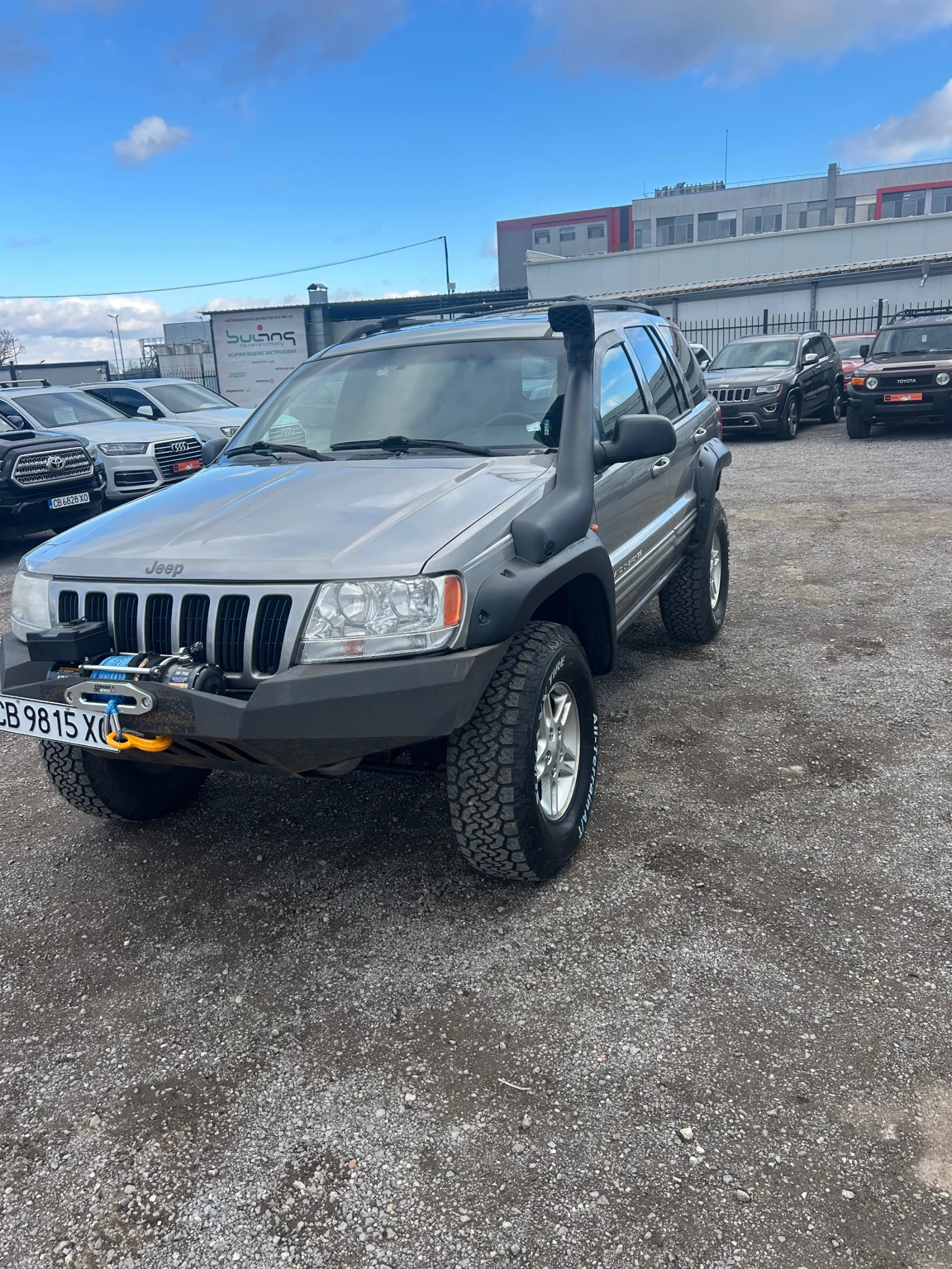 Jeep Grand cherokee 84000 км QADRA DRIVE